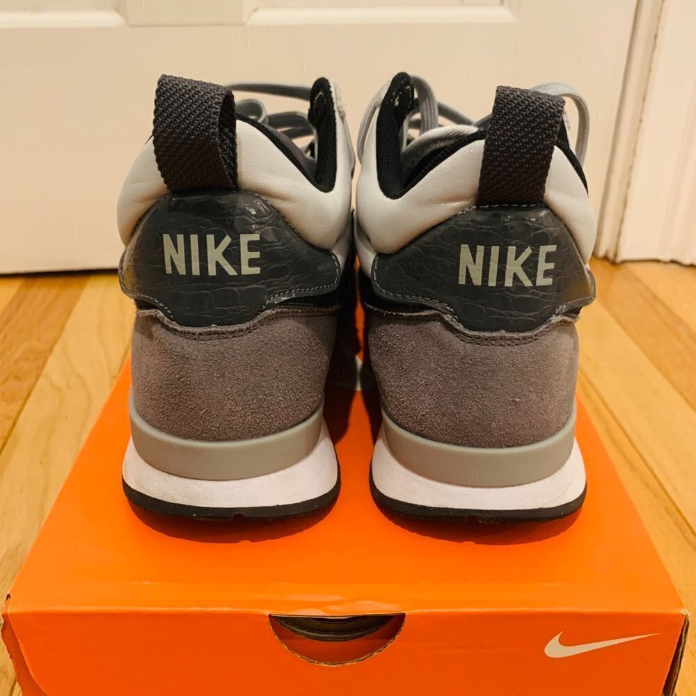 Men's J.Crew Nike Internationalist Mid Sneakers Size 8 - Picture 13 of 14